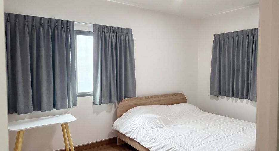 Haus zum Kauf und zur Miete mit 4 Zimmer in Lat Krabang, Bangkok