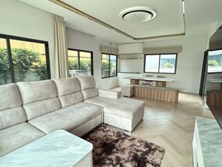 Haus zum Kauf und zur Miete mit 4 Zimmer in Lat Krabang, Bangkok