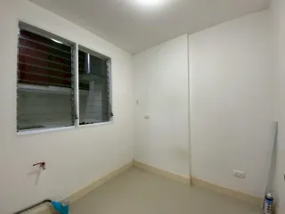 Reihenhaus zur Miete und zum Kauf mit 3 Zimmer in Bangkok Yai, Bangkok