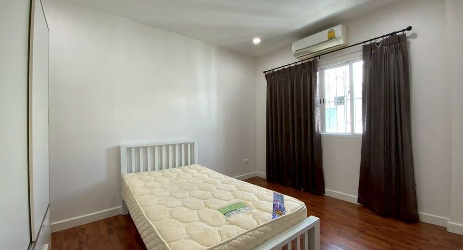 Reihenhaus zur Miete und zum Kauf mit 3 Zimmer in Bangkok Yai, Bangkok