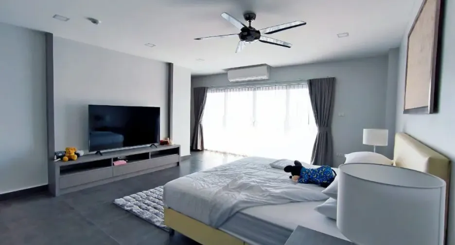 Condo en venta de 4 habitaciones en Bang Lamung, Chonburi