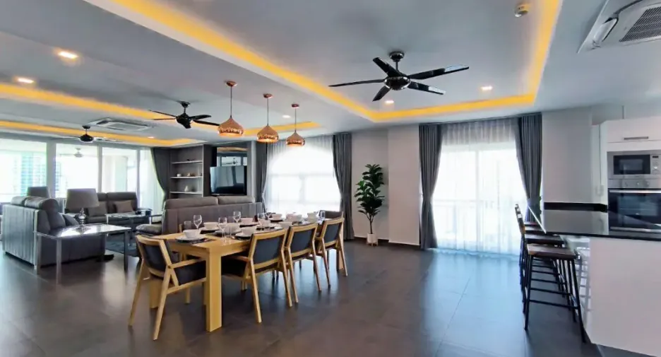 Condo en venta de 4 habitaciones en Bang Lamung, Chonburi