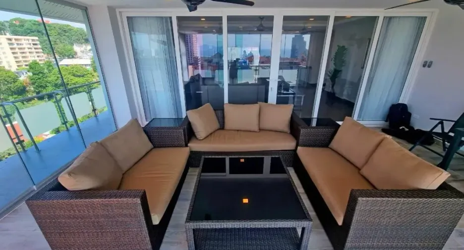 Condo en venta de 4 habitaciones en Bang Lamung, Chonburi