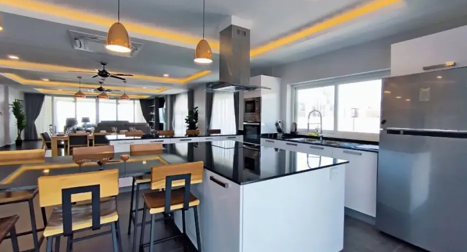 Condo en venta de 4 habitaciones en Bang Lamung, Chonburi