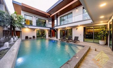 Haus zum Kauf mit 5 Zimmer in Bang Lamung, Chonburi