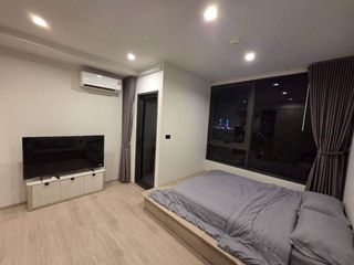 For rent 20 bedrooms condo in Khlong San, Bangkok