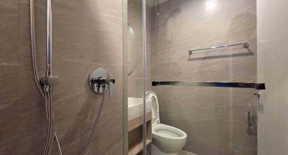 Condo en alquiler de 20 habitaciones en Khlong San, Bangkok