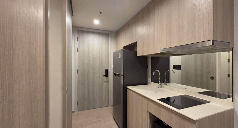 Condo en alquiler de 20 habitaciones en Khlong San, Bangkok