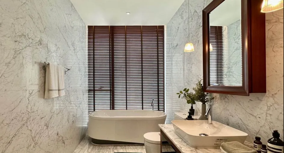 For rent 2 ベッドルーム condo in Watthana, Bangkok