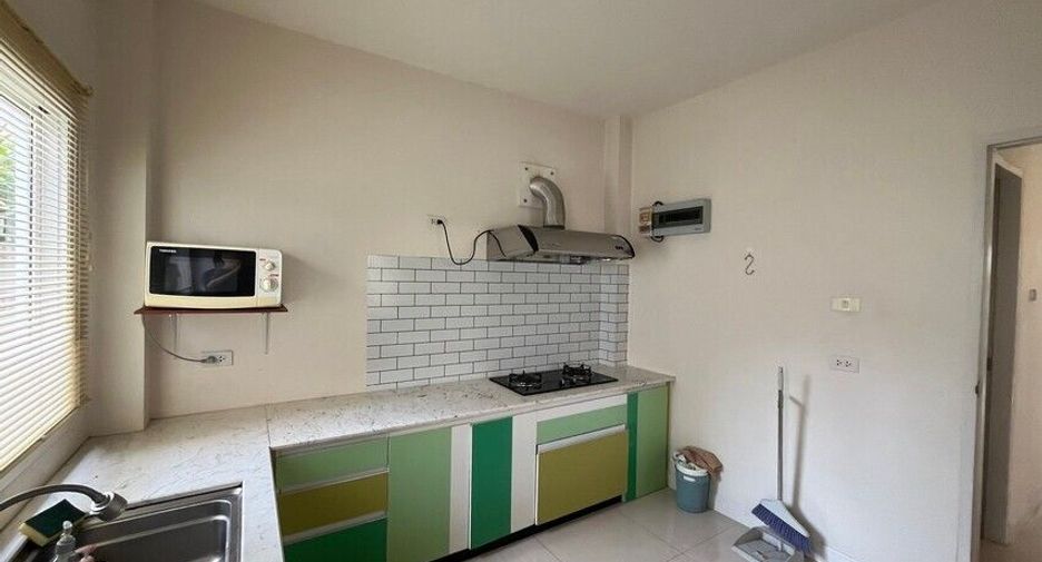 For rent 3 bedrooms house in Doi Saket, Chiang Mai