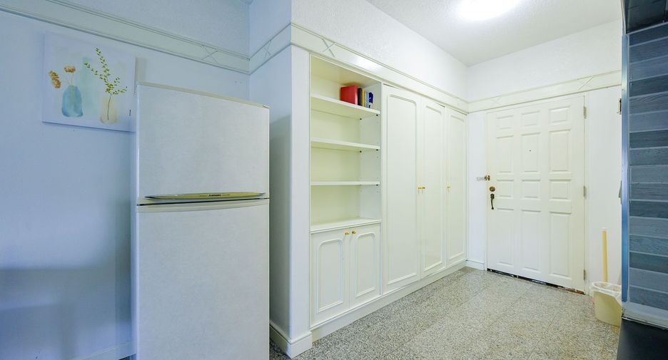For sale 1 Beds condo in Bang Lamung, Chonburi