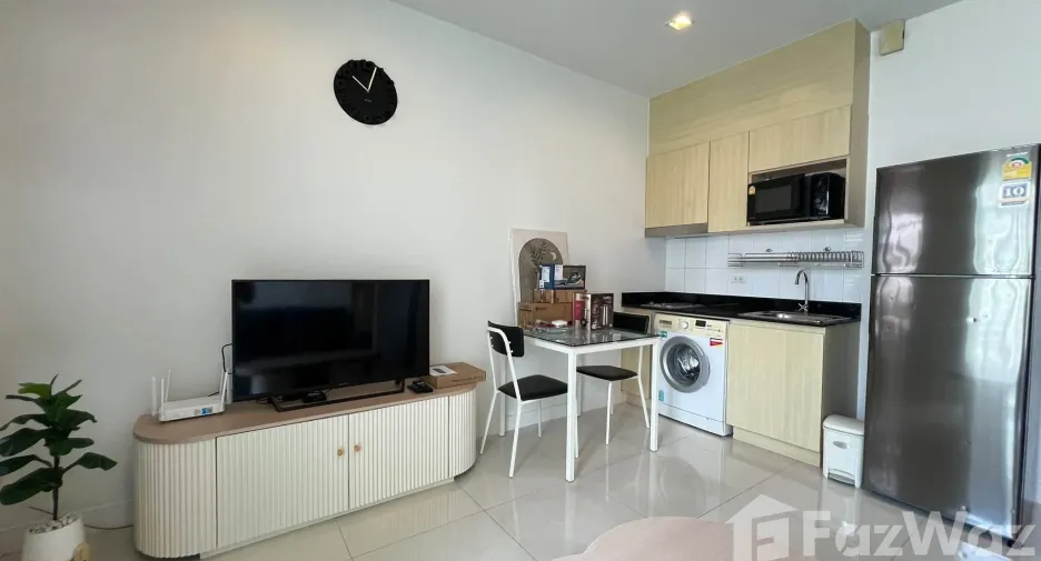 For rent 1 bed condo in Phra Khanong, Bangkok