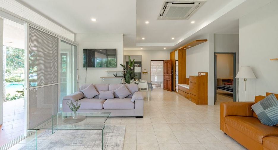For sale and for rent 4 bedrooms villa in Mueang Phuket, Phuket