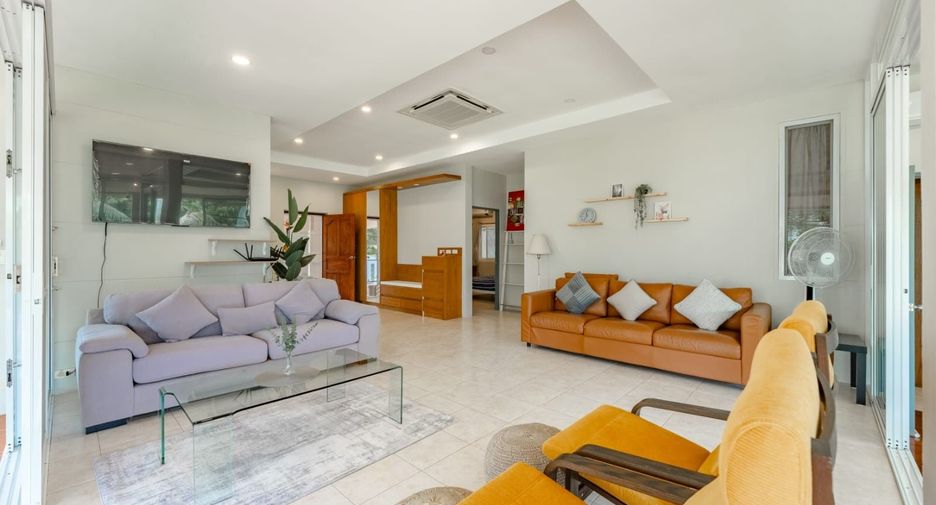 For sale and for rent 4 bedrooms villa in Mueang Phuket, Phuket