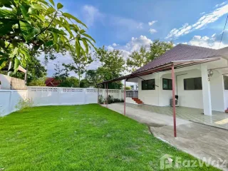 For rent 3 bedrooms house in Saraphi, Chiang Mai