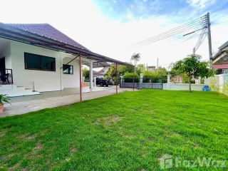 For rent 3 bedrooms house in Saraphi, Chiang Mai