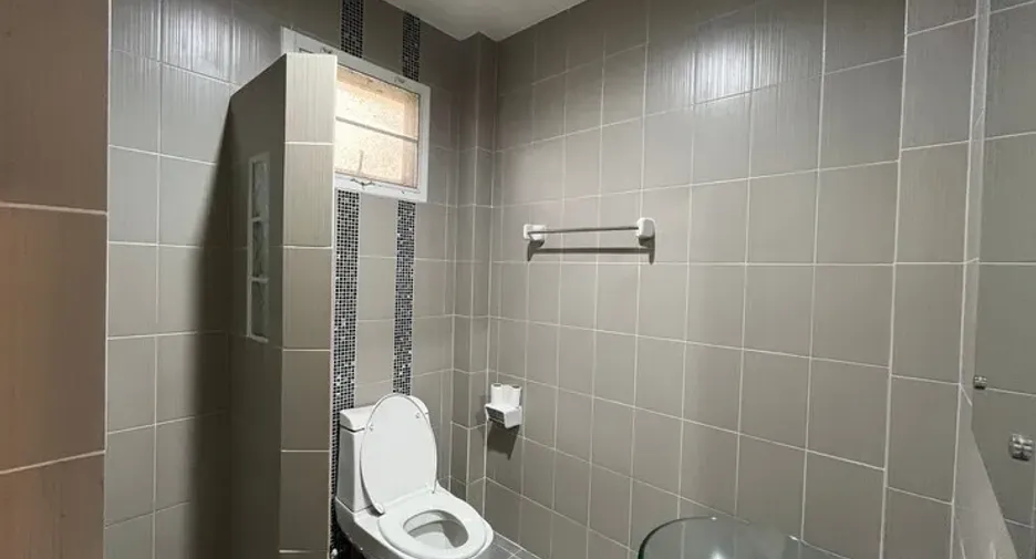For rent 3 bedrooms house in Doi Saket, Chiang Mai