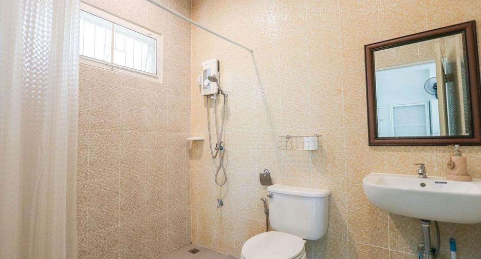 For rent 2 bedrooms house in Mueang Chiang Mai, Chiang Mai