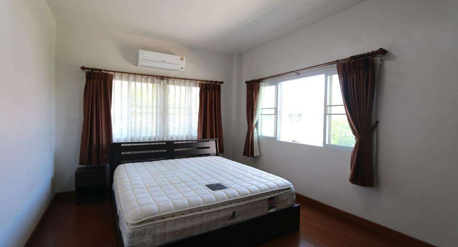 Casa en alquiler de 3 habitaciones en San Kamphaeng, Chiang Mai