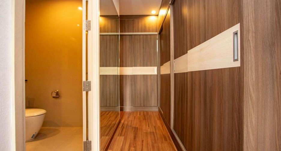 Condo en alquiler de 2 habitaciones en Mueang Chiang Mai, Chiang Mai