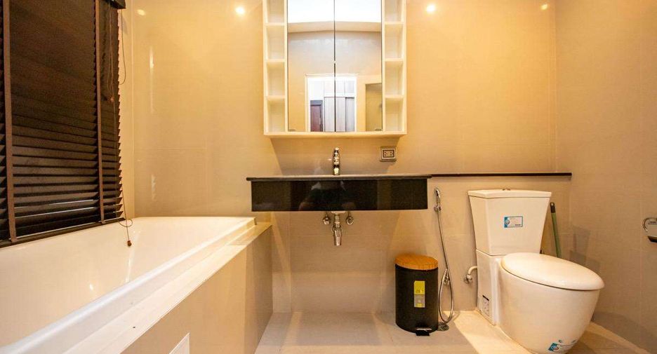 Condo en alquiler de 2 habitaciones en Mueang Chiang Mai, Chiang Mai
