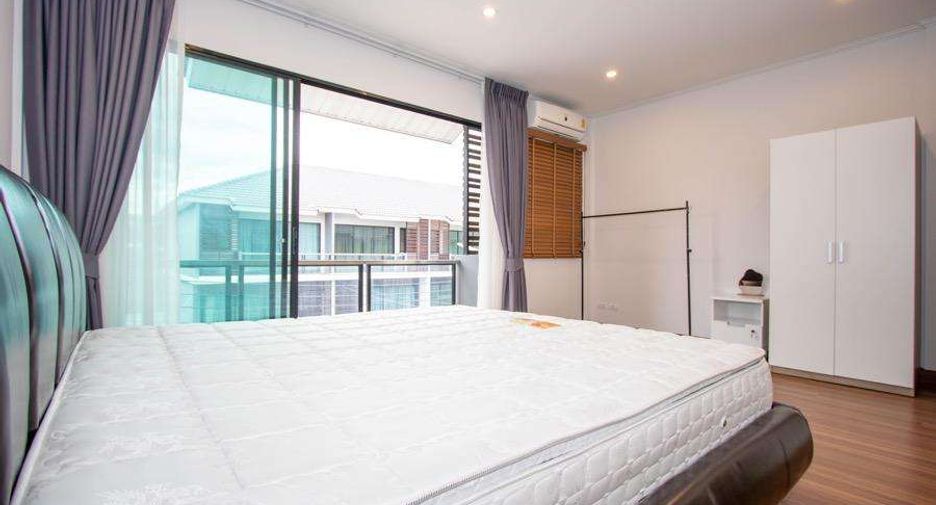 Casa en alquiler de 4 habitaciones en Mueang Chiang Mai, Chiang Mai