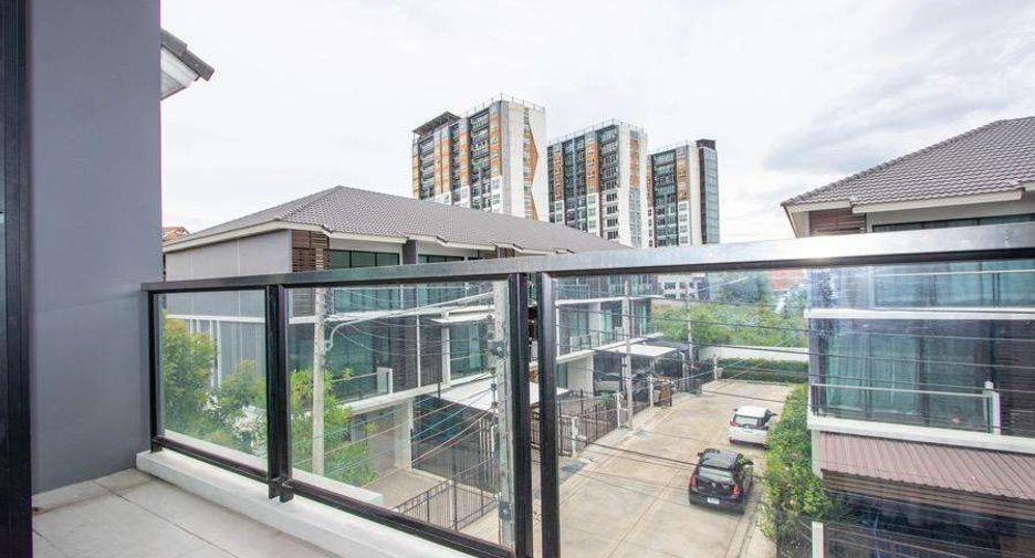 Casa en alquiler de 4 habitaciones en Mueang Chiang Mai, Chiang Mai