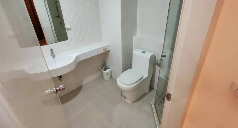 Wohnung zur Miete mit 1 Zimmer in Bang Bon, Bangkok
