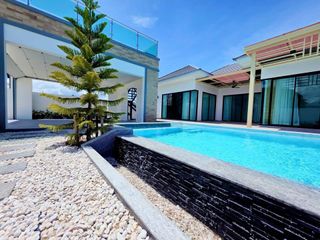 For sale 3 ベッドルーム house in Cha Am, Phetchaburi
