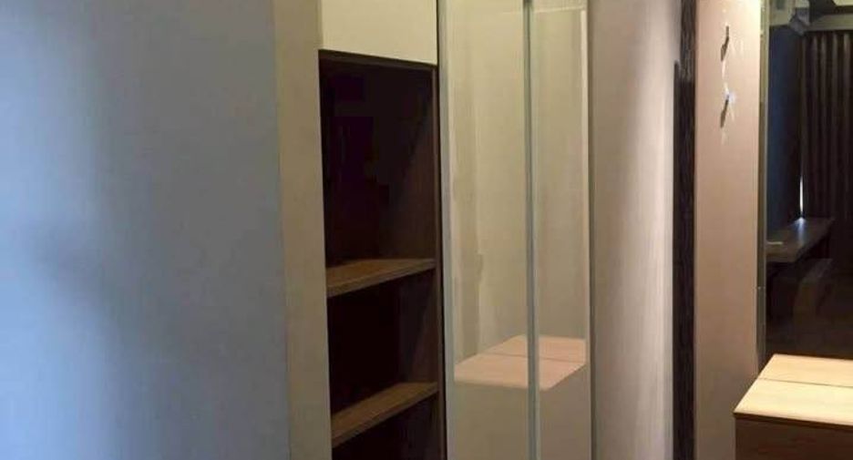 Wohnung zum Kauf mit 1 Zimmer in Bang Rak, Bangkok