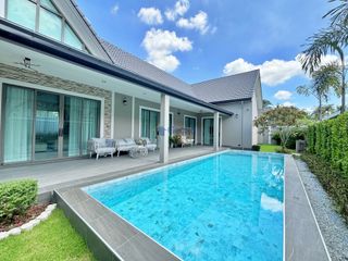 Haus zum Kauf mit 4 Zimmer in Bang Lamung, Chonburi