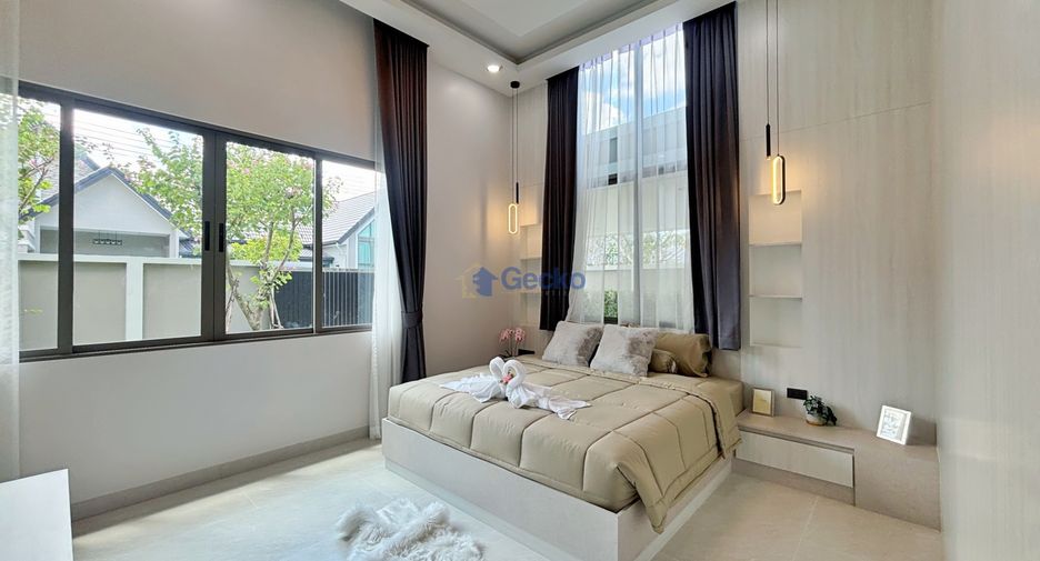 Haus zum Kauf mit 4 Zimmer in Bang Lamung, Chonburi