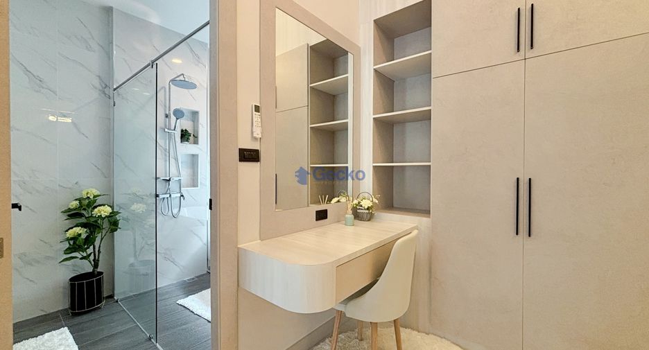 Haus zum Kauf mit 4 Zimmer in Bang Lamung, Chonburi