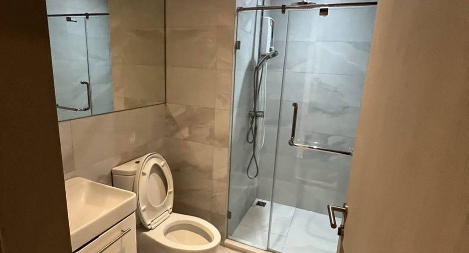 Wohnung zur Miete mit 2 Zimmer in Watthana, Bangkok