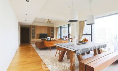 Condo en alquiler de 3 habitaciones en Sathon, Bangkok