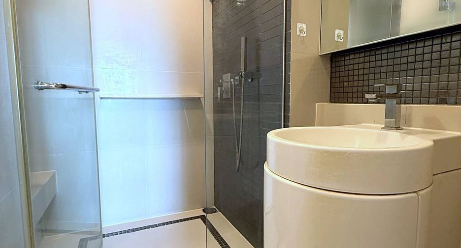 Wohnung zur Miete mit 1 Zimmer in Sathon, Bangkok