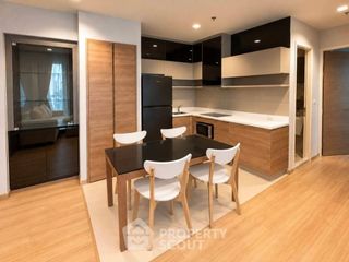 For rent 2 bedrooms condo in Phaya Thai, Bangkok