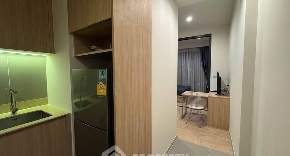 For rent 1 bed condo in Phaya Thai, Bangkok