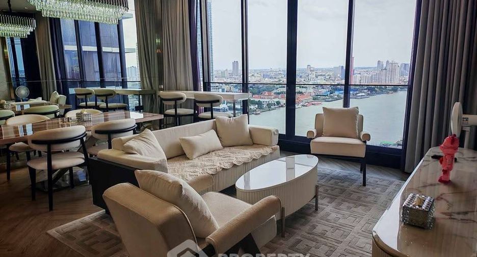 For rent 2 bedrooms condo in Khlong San, Bangkok