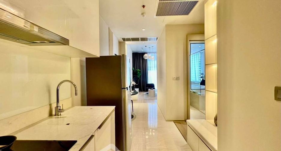 Wohnung zur Miete mit 1 Zimmer in Bang Rak, Bangkok