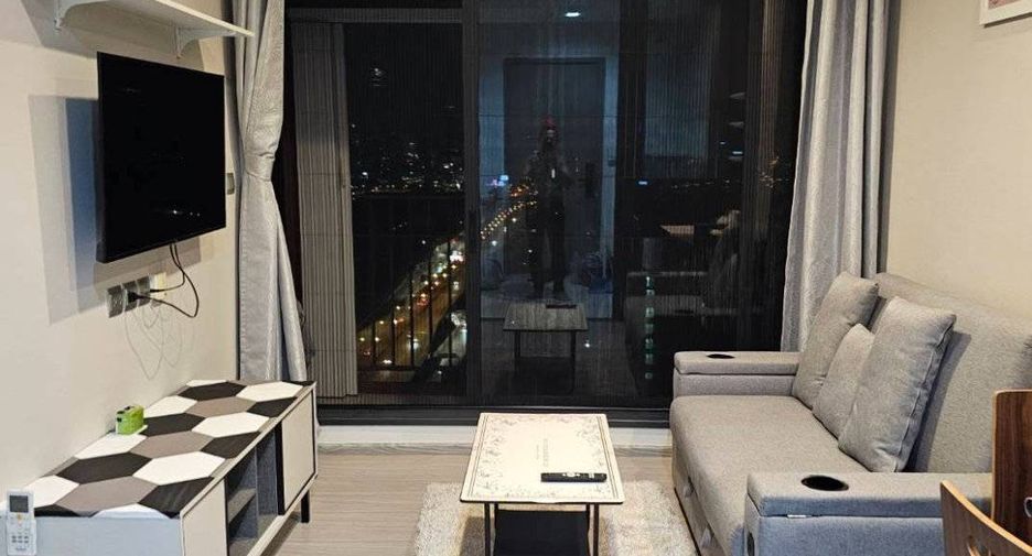 For rent 1 bed condo in Huai Khwang, Bangkok