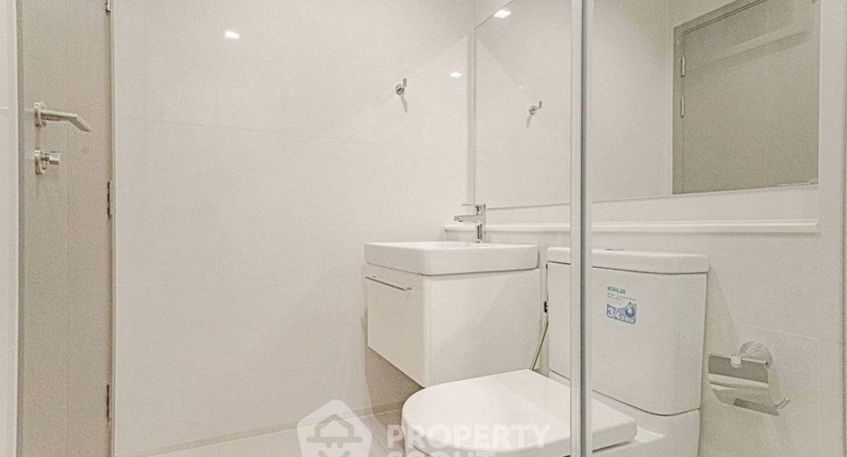 For rent 1 bed condo in Huai Khwang, Bangkok