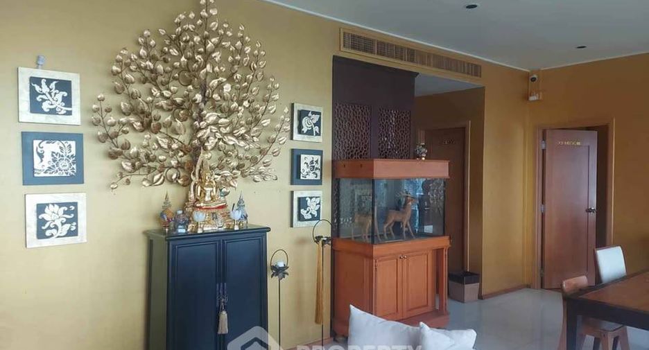 Wohnung zur Miete mit 2 Zimmer in Khlong Toei, Bangkok