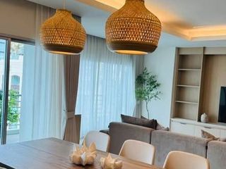 For rent 3 ベッドルーム apartment in Pathum Wan, Bangkok