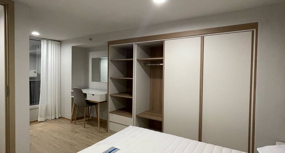Wohnung zur Miete mit 1 Zimmer in Bang Rak, Bangkok