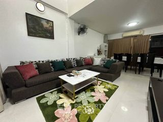 For rent 3 bedrooms townhouse in Bang Lamung, Chonburi