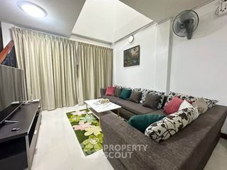 For rent 3 bedrooms townhouse in Bang Lamung, Chonburi