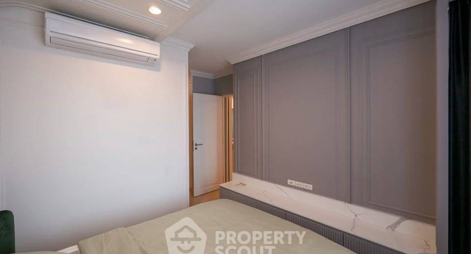For rent 2 bedrooms condo in Pathum Wan, Bangkok