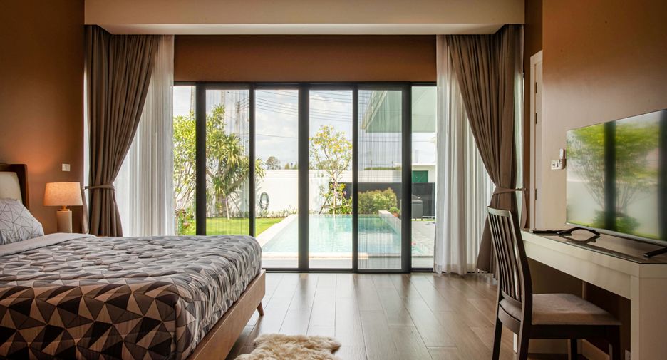 For sale 3 bedrooms house in Hua Hin, Prachuap Khiri Khan