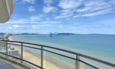 For sale 4 ベッドルーム condo in Jomtien, Pattaya